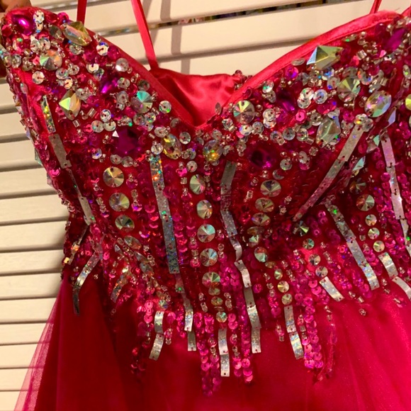 Formal Dress - Picture 2 of 3